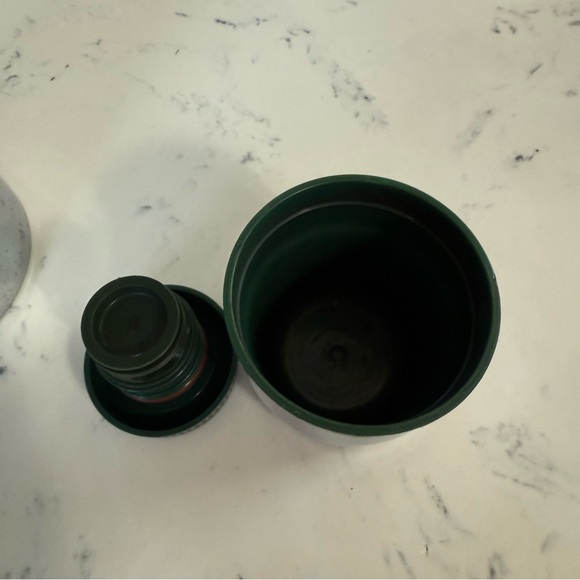 Aladdin Stanley Thermos 1 Quart - Picture 7 of 9